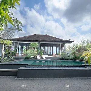 Anastasia Ubud