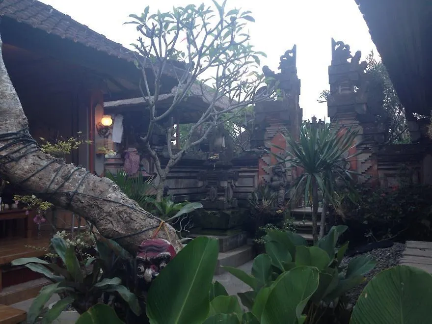 Bale Bali House Apartamento Ubud Quarto em Acomodações Particulares